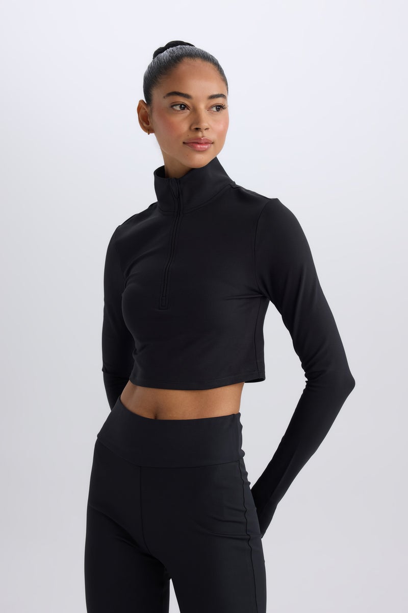 ديفاكتو تيشيرت كم طويل سليم فيت بياقة عالية من DeFactoFit - Image 3